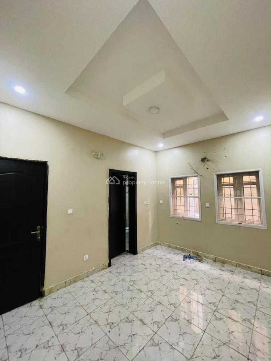 Well Built 2bedroom Apartment, Osapa, Lekki, Lagos, Flat / Apartment for Rent