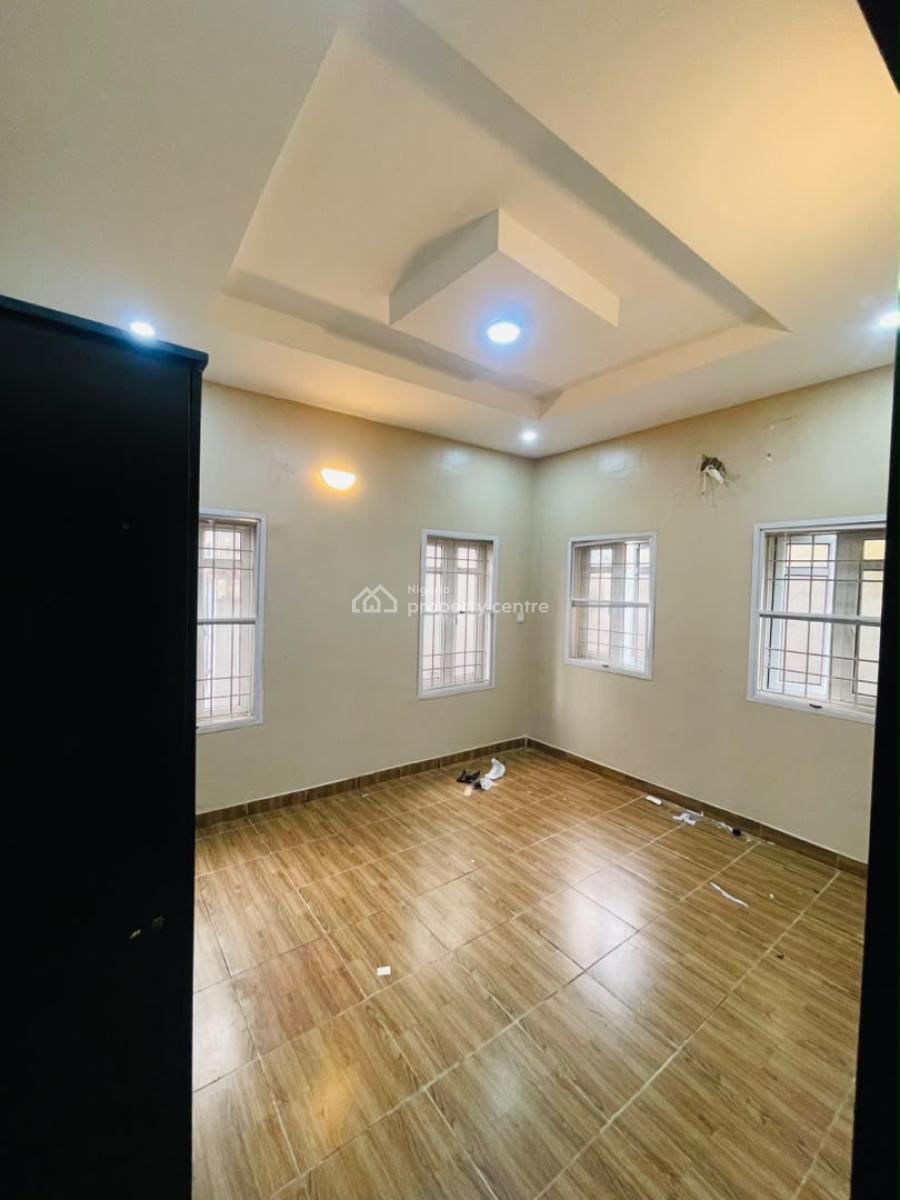 Well Built 2bedroom Apartment, Osapa, Lekki, Lagos, Flat / Apartment for Rent