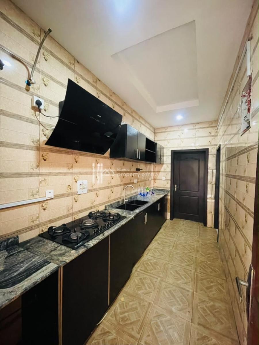 Well Built 2bedroom Apartment, Osapa, Lekki, Lagos, Flat / Apartment for Rent