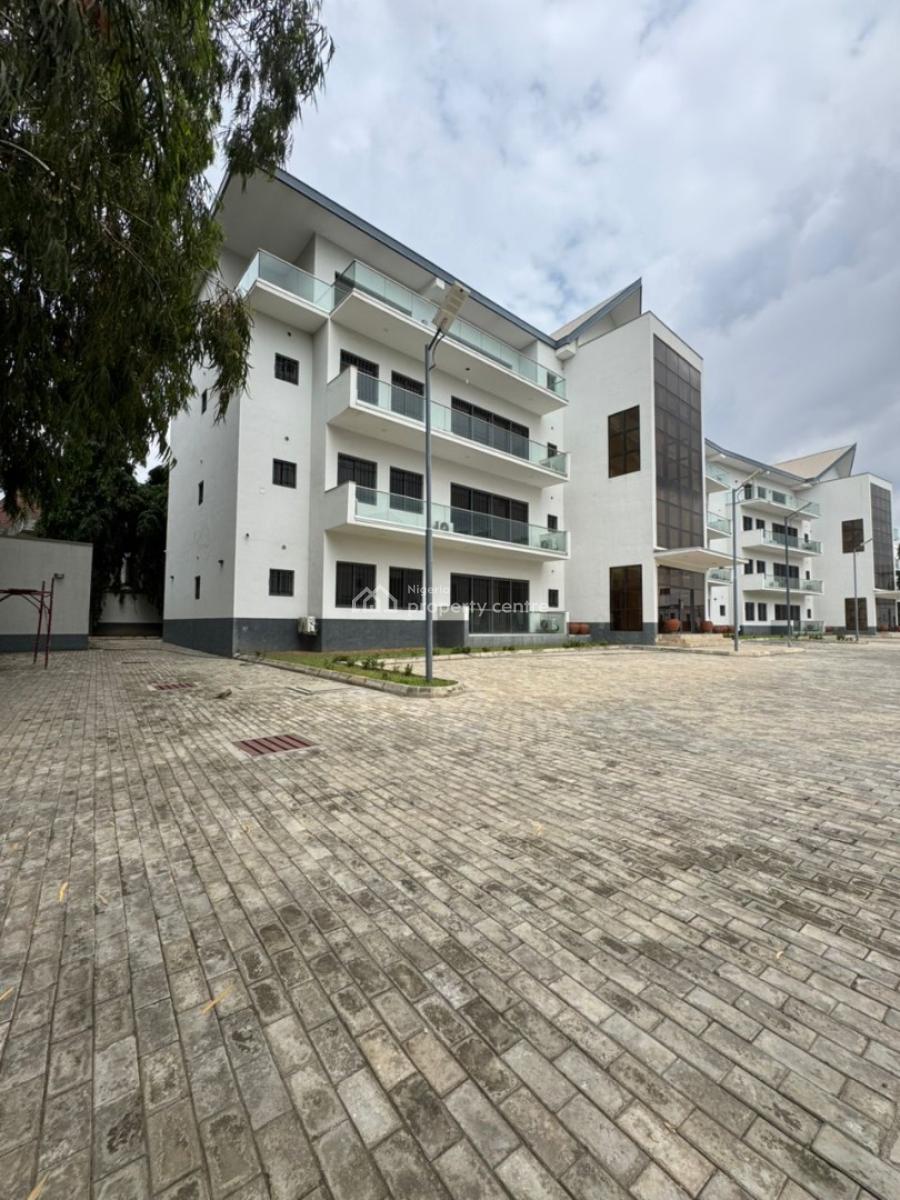 a Newly Built 4bedrooms Penthouse Fully Furnished, Asokoro, Asokoro District, Abuja, Flat / Apartment for Rent
