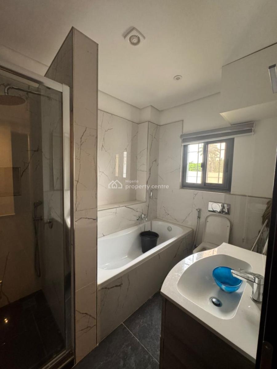 a Newly Built 4bedrooms Penthouse Fully Furnished, Asokoro, Asokoro District, Abuja, Flat / Apartment for Rent