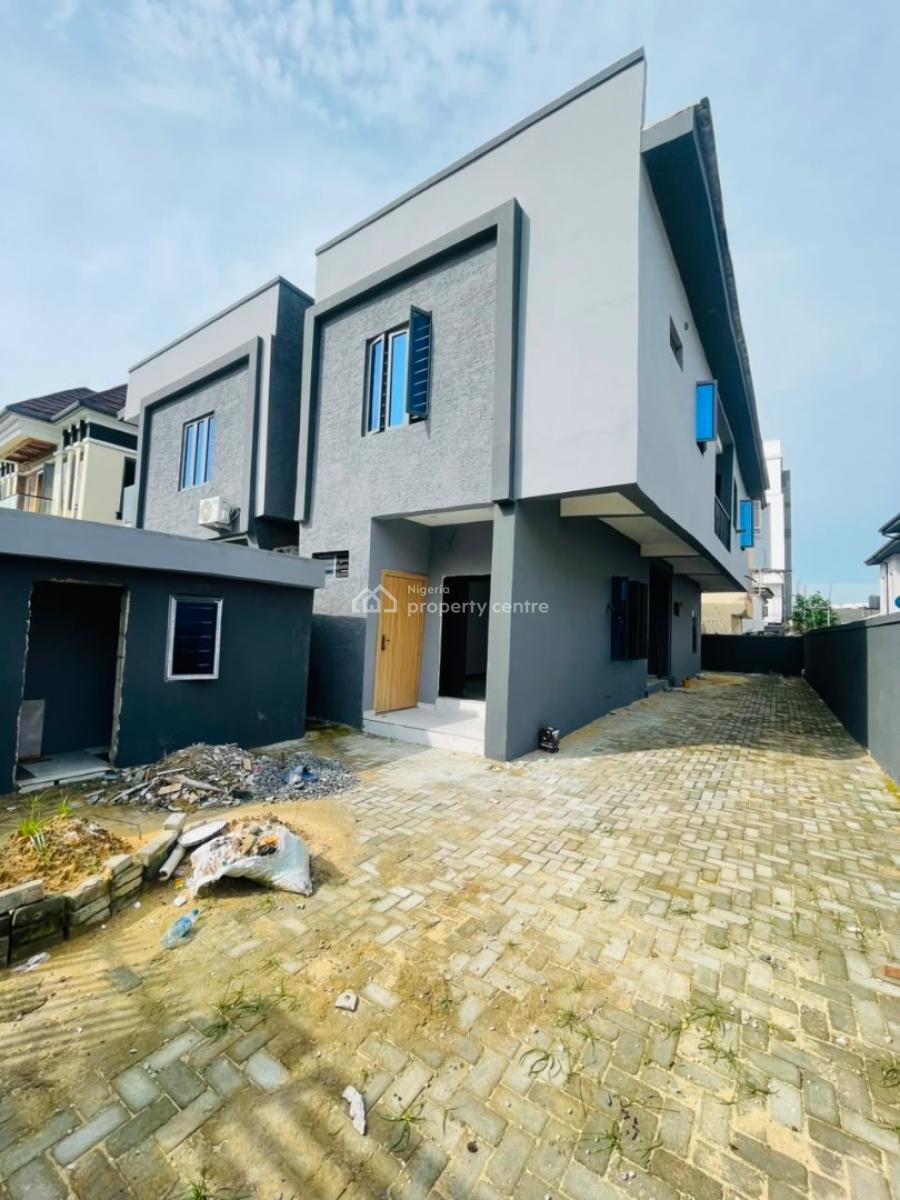 Mini Flat  a Room and Parlor  Self Serviced, Lekki, Lagos, Flat / Apartment for Rent