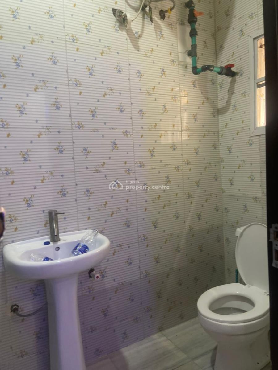 Self Serviced 2 Bed, Osapa, Lekki, Lagos, House for Rent