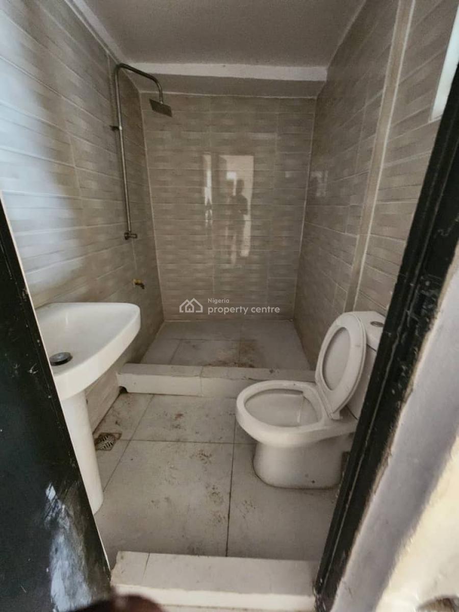 Fully Serviced 2 Bedroom Apartment, Lekki Phase 1, Lekki, Lagos, Flat / Apartment for Rent