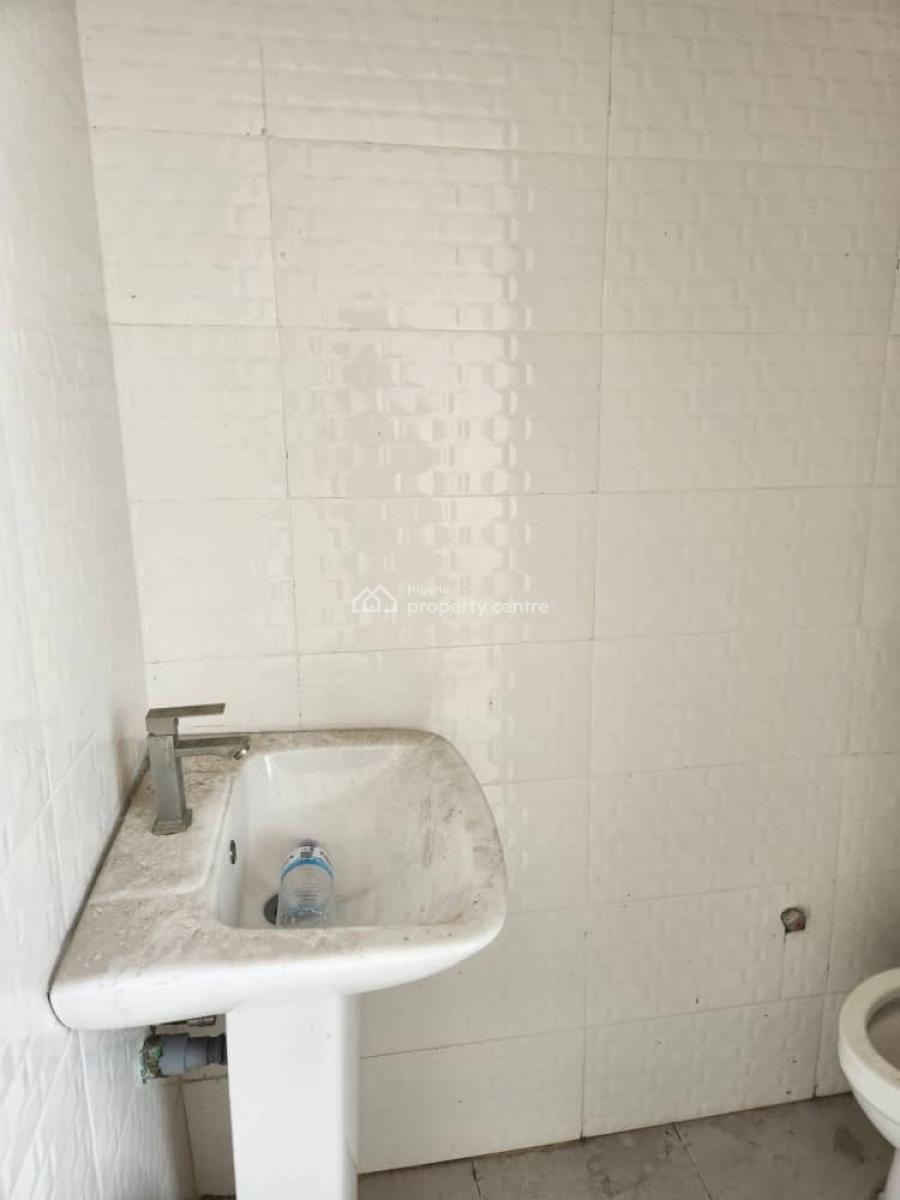 Fully Serviced 2 Bedroom Apartment, Lekki Phase 1, Lekki, Lagos, Flat / Apartment for Rent