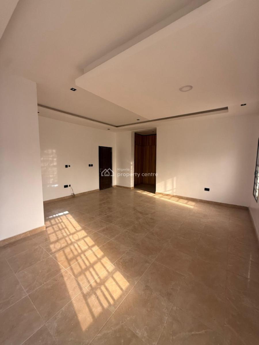 a Very Specious and Tastefully Finished 2bedroom Block of Flats, Guzape, Guzape District, Abuja, Flat / Apartment for Rent