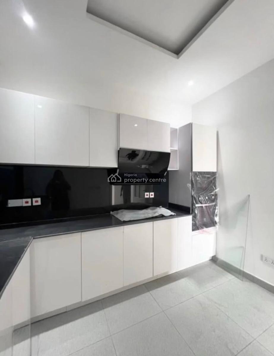 2 Bedroom Apartment with Pool, Ikate, Lekki, Lagos, Flat / Apartment for Rent