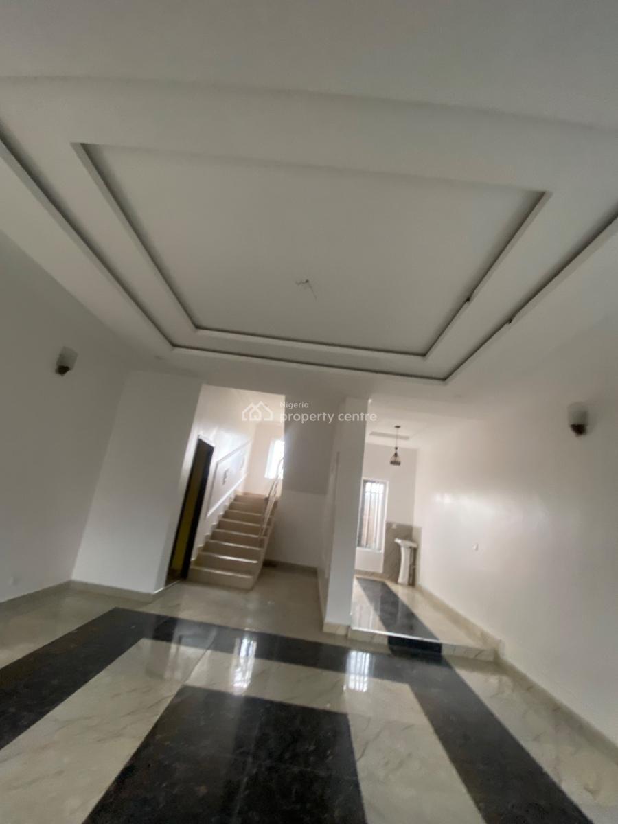 Sharp and Spacious Luxury 3 Bedroom Duplex, in an Estate in Sangotedo Ajah, Sangotedo, Ajah, Lagos, Terraced Duplex for Rent