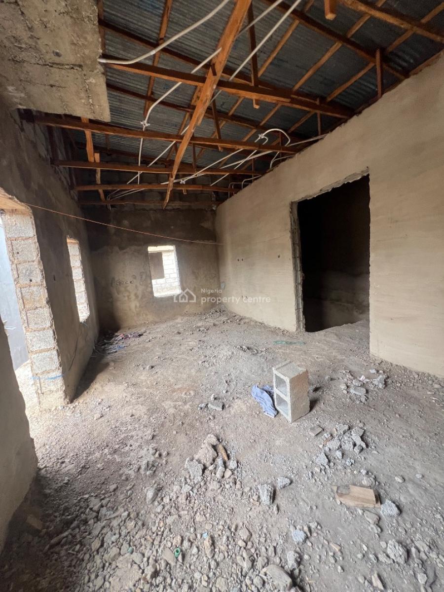 5 Bedrooms Detached Duplex in a Highly Secured Estate/ Private Compoun, Dawaki, Gwarinpa, Abuja, Detached Duplex for Sale