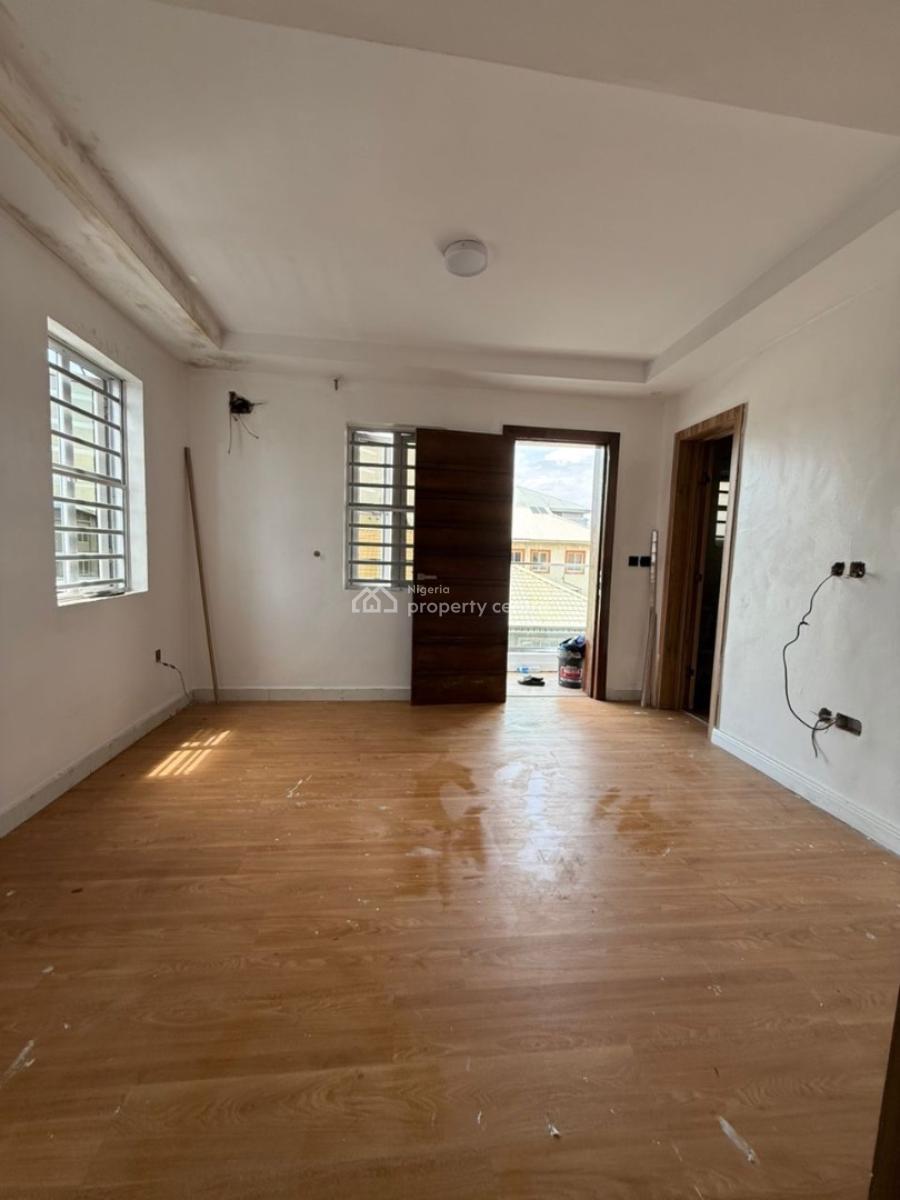 4 Bedroom Terrace Duplex with Bq and Gym, Lekki Phase 1, Lekki, Lagos, Terraced Duplex for Rent