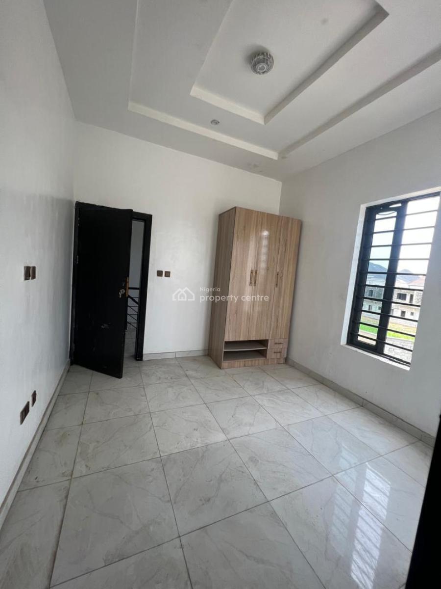 Luxury 4bedroom Self Service Terrace House, New Road Lekki Lagos, Lekki, Lagos, Terraced Duplex for Rent