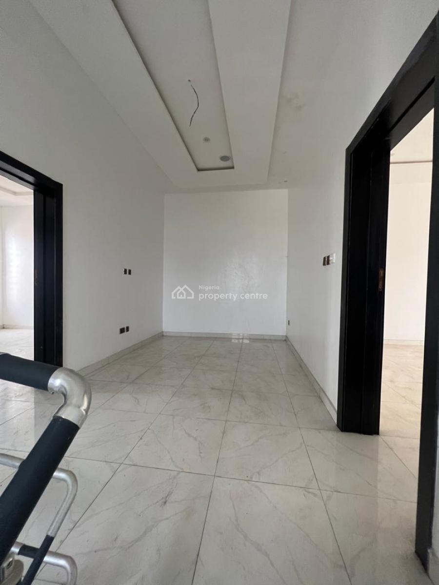 Luxury 4bedroom Self Service Terrace House, New Road Lekki Lagos, Lekki, Lagos, Terraced Duplex for Rent