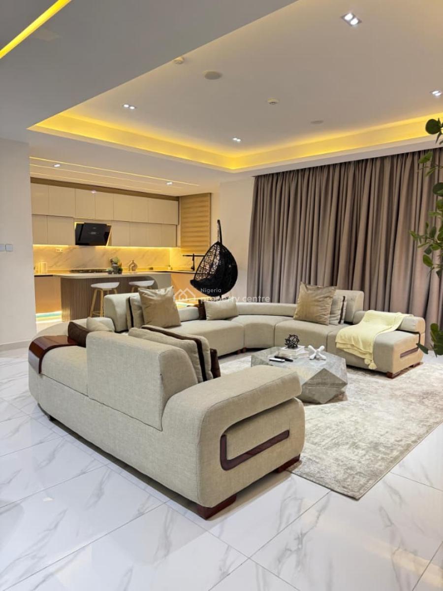2 Bedroom Apartment with Swimming Pool, Gym, Snooker Board, Table, Lekki Phase 1, Lekki, Lagos, Flat / Apartment Short Let