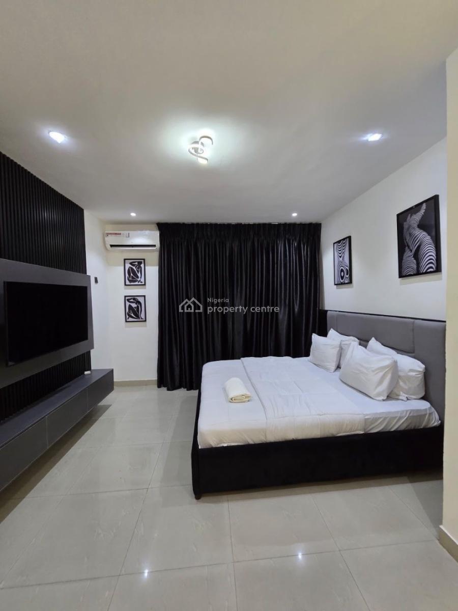 1 Bedroom Apartment with Swimming Pool, Gym, Snooker Board, Table Tenn, Lekki Phase 1, Lekki, Lagos, Flat / Apartment Short Let