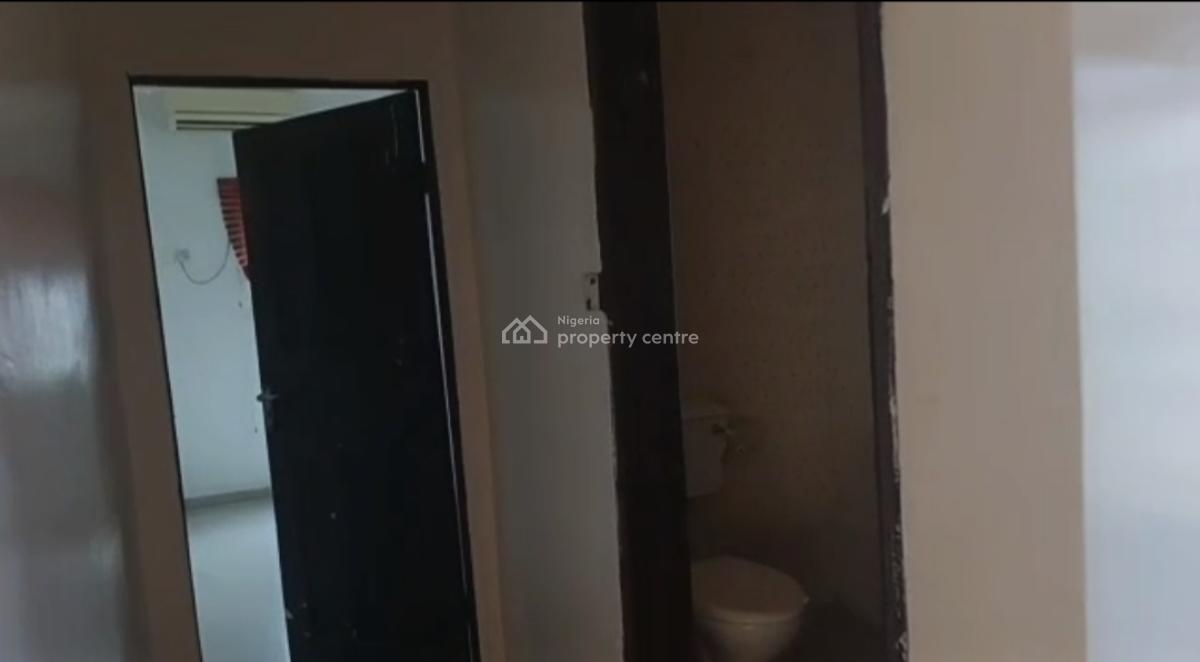 Very Clean Mini Flat in a Serene Mini Estate and a Good Neighborhood, Accesible to The Bustop, Irawo, Kosofe, Lagos, Mini Flat (room and Parlour) for Rent