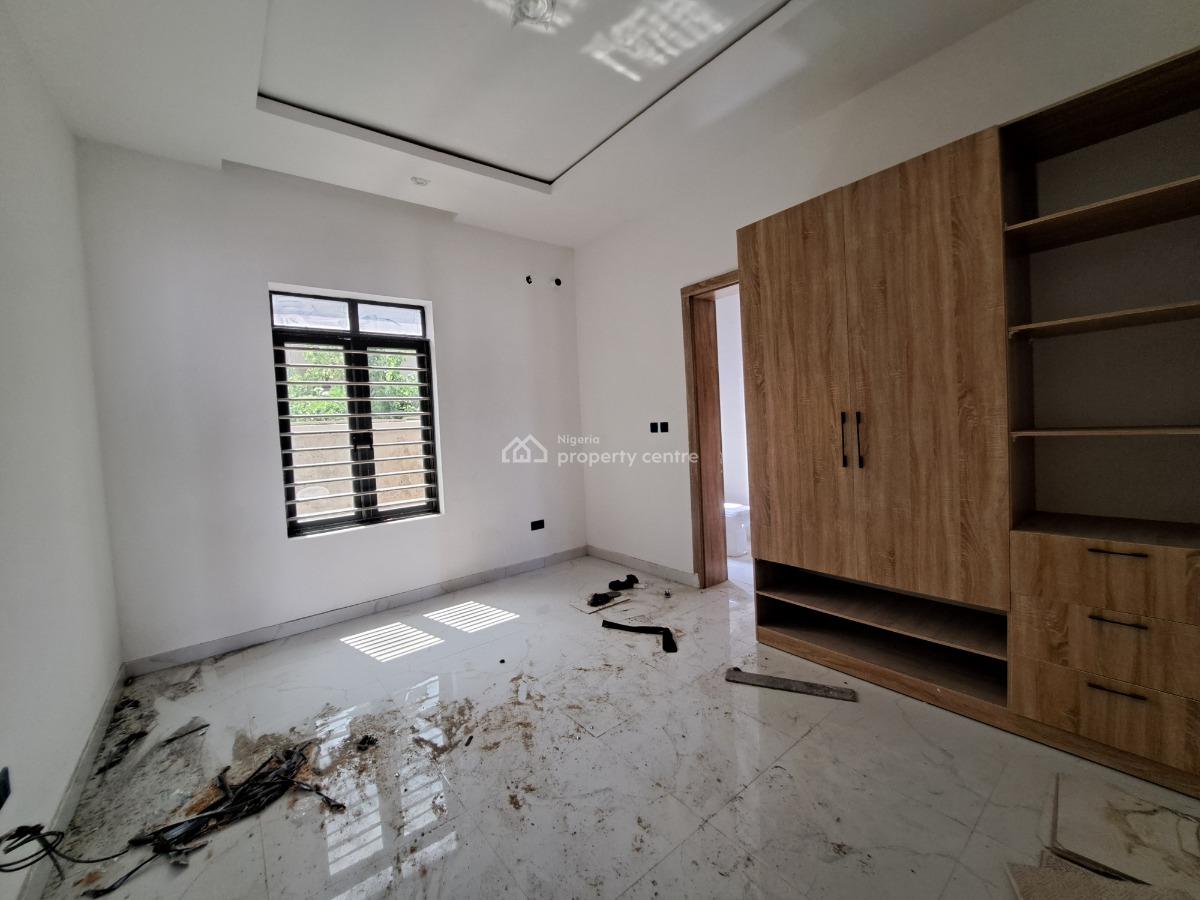 Fully Serviced, Ground Floor 2 Bedroom Apartment with Swimming Pool, Lekki Scheme 2 Off Ogombo Road By Abraham Adesanya Estate, Ajah, Lagos, Flat / Apartment for Sale