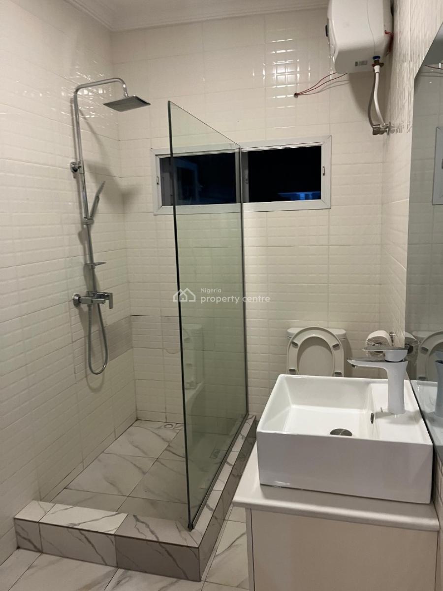 Nicely Furnished Two Bedroom in a Nice Estate, Lekki Phase 1, Lekki, Lagos, Flat / Apartment Short Let