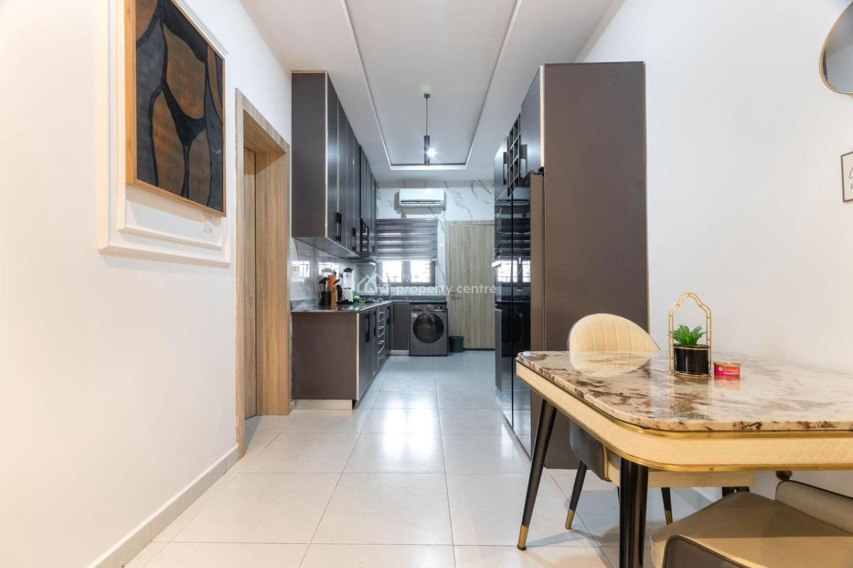Luxury 1 Bedroom Apartment with Housekeeping and Chef on Demand, Rooftop Swimming Pool, Gymnasium and Modern Interior Design, Lekki Phase 1, Lekki, Lagos, Flat / Apartment Short Let