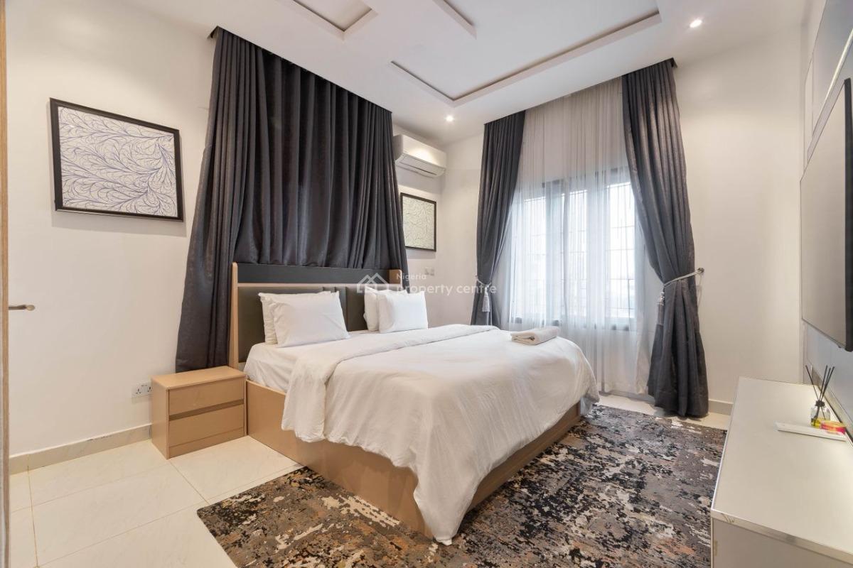 Luxury 1 Bedroom Apartment with Housekeeping and Chef on Demand, Rooftop Swimming Pool, Gymnasium and Modern Interior Design, Lekki Phase 1, Lekki, Lagos, Flat / Apartment Short Let
