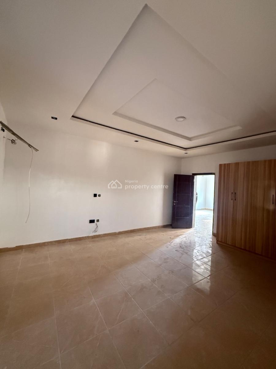 Specious and Tastefully Finished 2bedroom Apartment on The Second Floo, Guzape District, Abuja, Flat / Apartment for Rent
