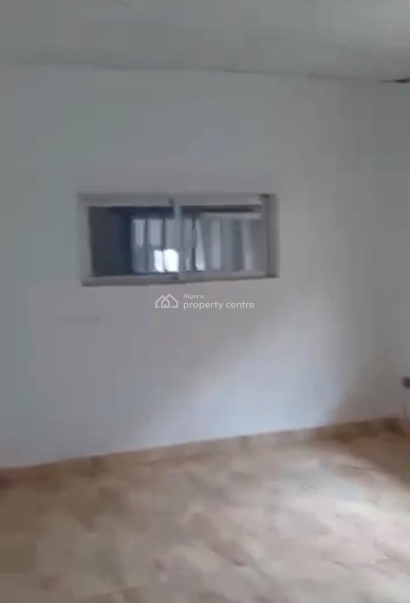 a  6bedroom with Open Space Inside Self Compand Directly on Ikosii Rd, Directly on Ikosi Road Oregun Ikeja Lagos, Oregun, Ikeja, Lagos, Office Space for Rent