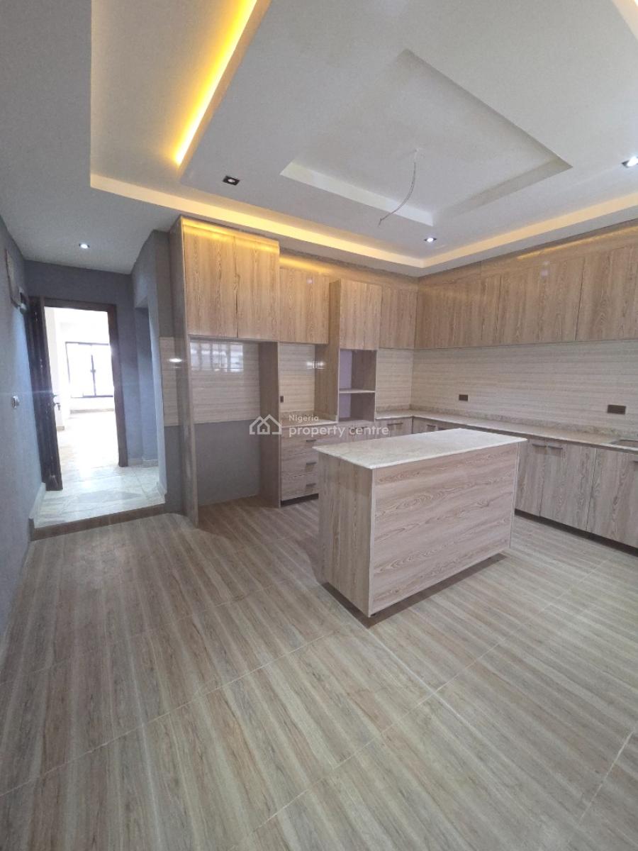 Luxury 4-bedroom  Semi-detached Duplex + 1room Bq, Durumi Via Firs Training School, Area 1, Garki, Abuja, Semi-detached Duplex for Rent