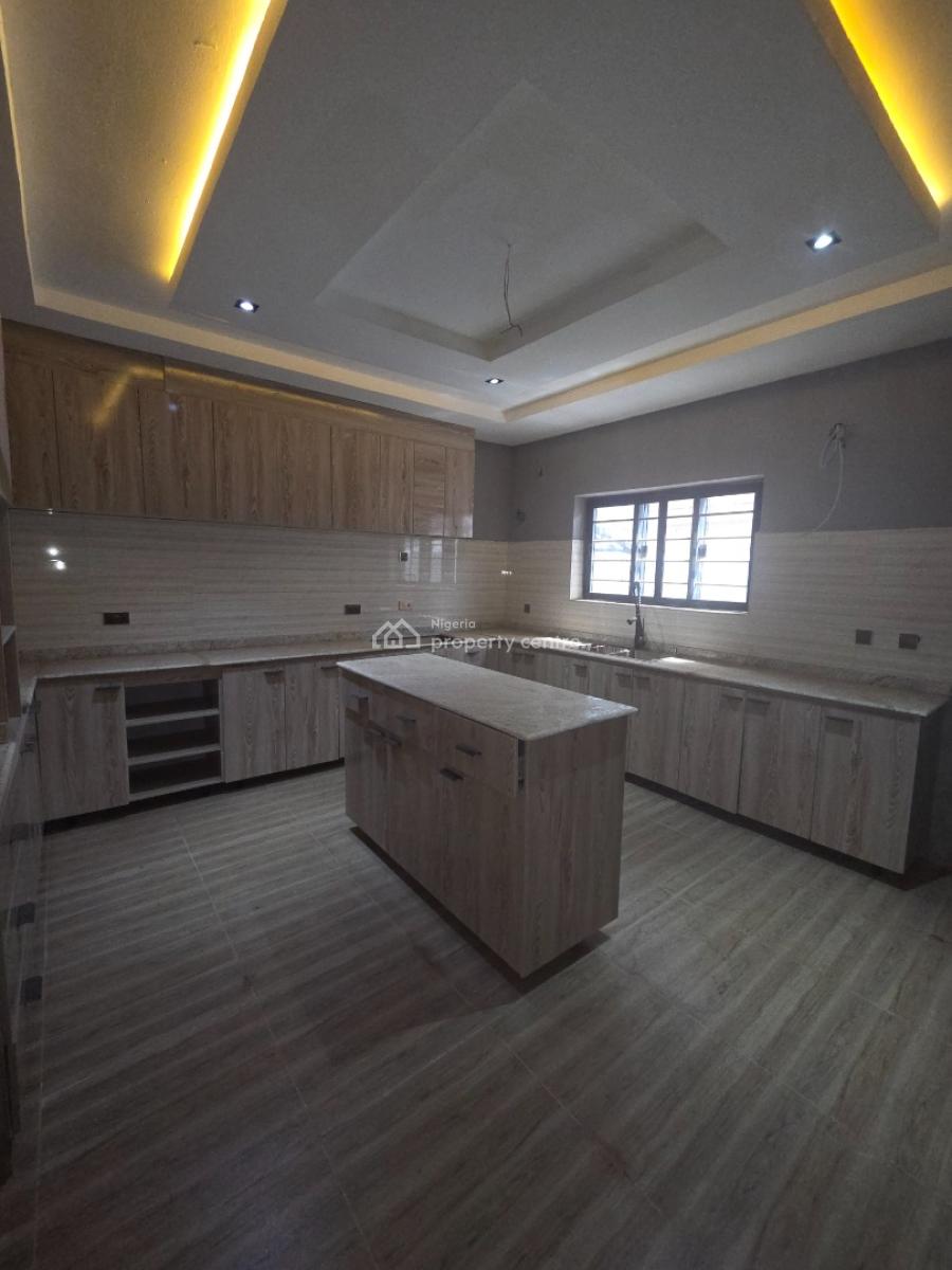 Luxury 4-bedroom  Semi-detached Duplex + 1room Bq, Durumi Via Firs Training School, Area 1, Garki, Abuja, Semi-detached Duplex for Rent