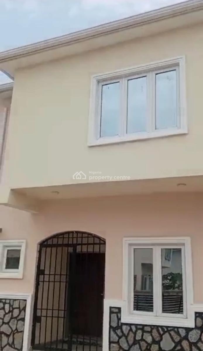 3bedroom Terrace Duplex with Bq in Karsana, Kaniz Estate, Karsana, Abuja, Terraced Duplex for Sale