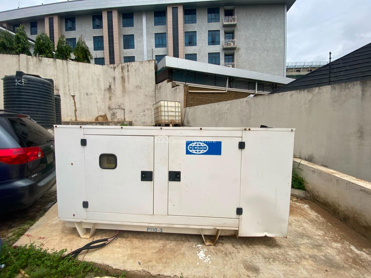 Serviced 3 Bedroom Apartment with Bq, Wuye, Abuja, Flat / Apartment for Rent