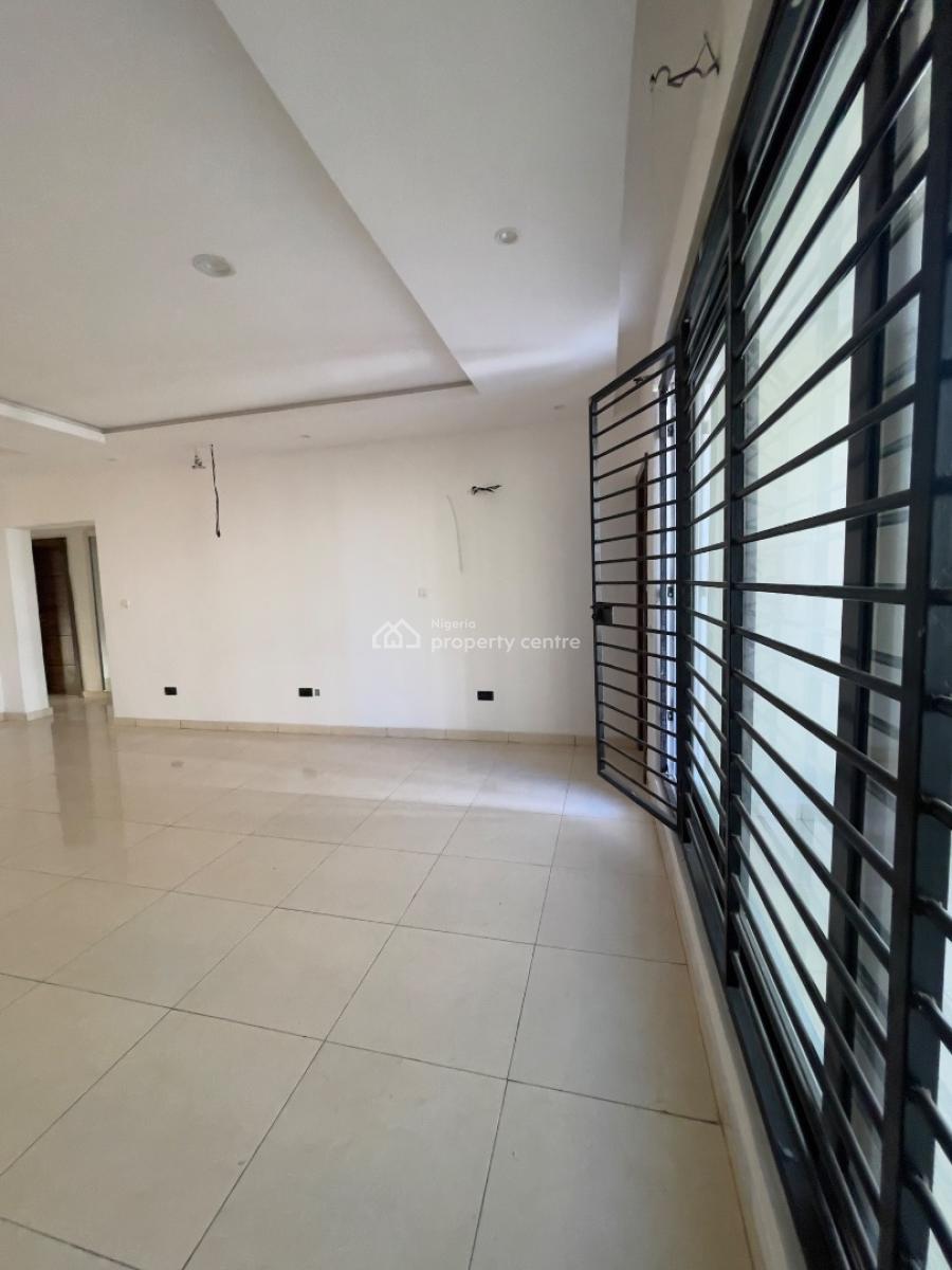 Nicely Built 3bedroom Flat with Bq Upstairs, Ikate Elegushi Lekki Lagos, Ikate, Lekki, Lagos, Flat / Apartment for Rent