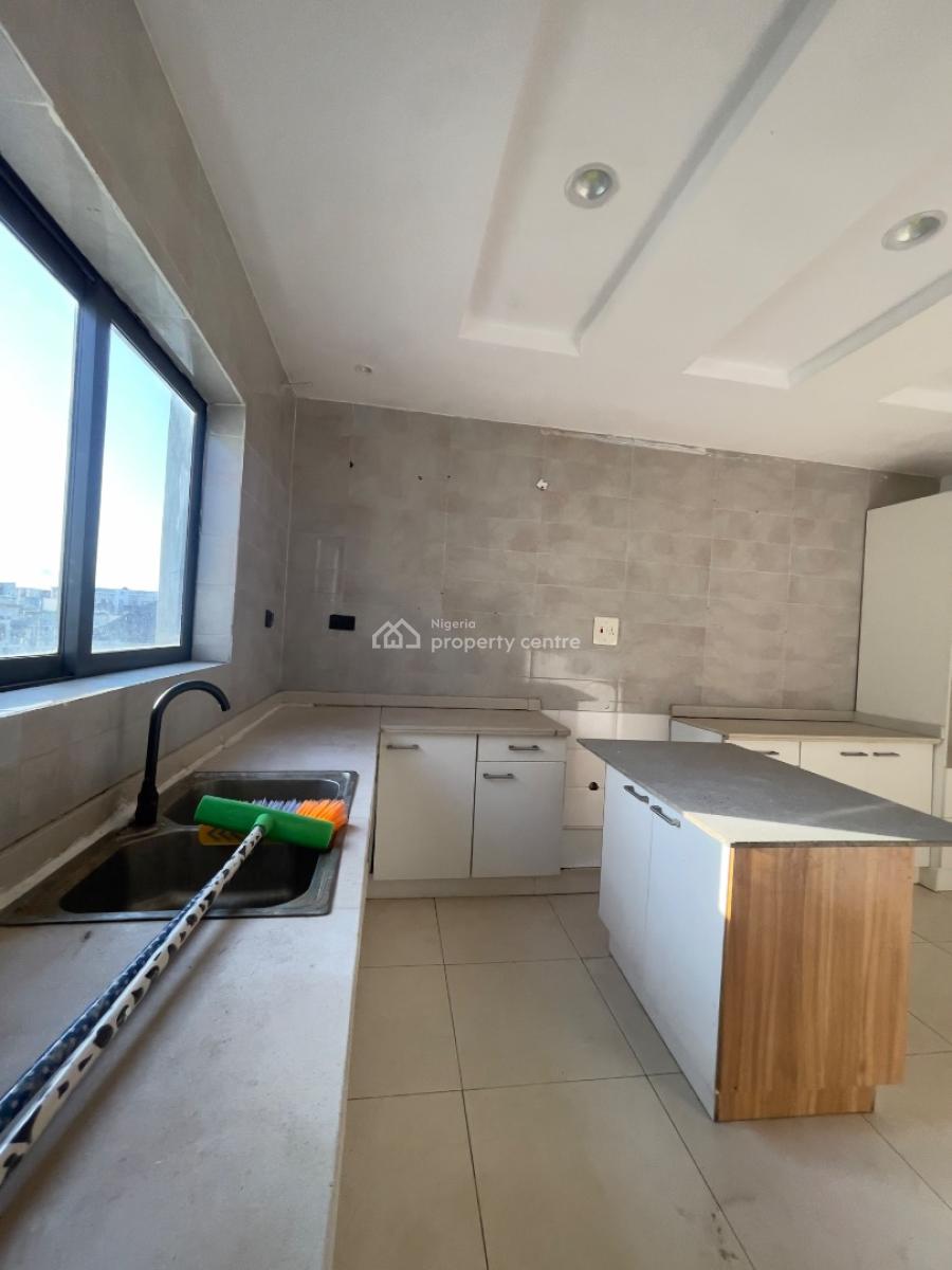 Nicely Built 3bedroom Flat with Bq Upstairs, Ikate Elegushi Lekki Lagos, Ikate, Lekki, Lagos, Flat / Apartment for Rent