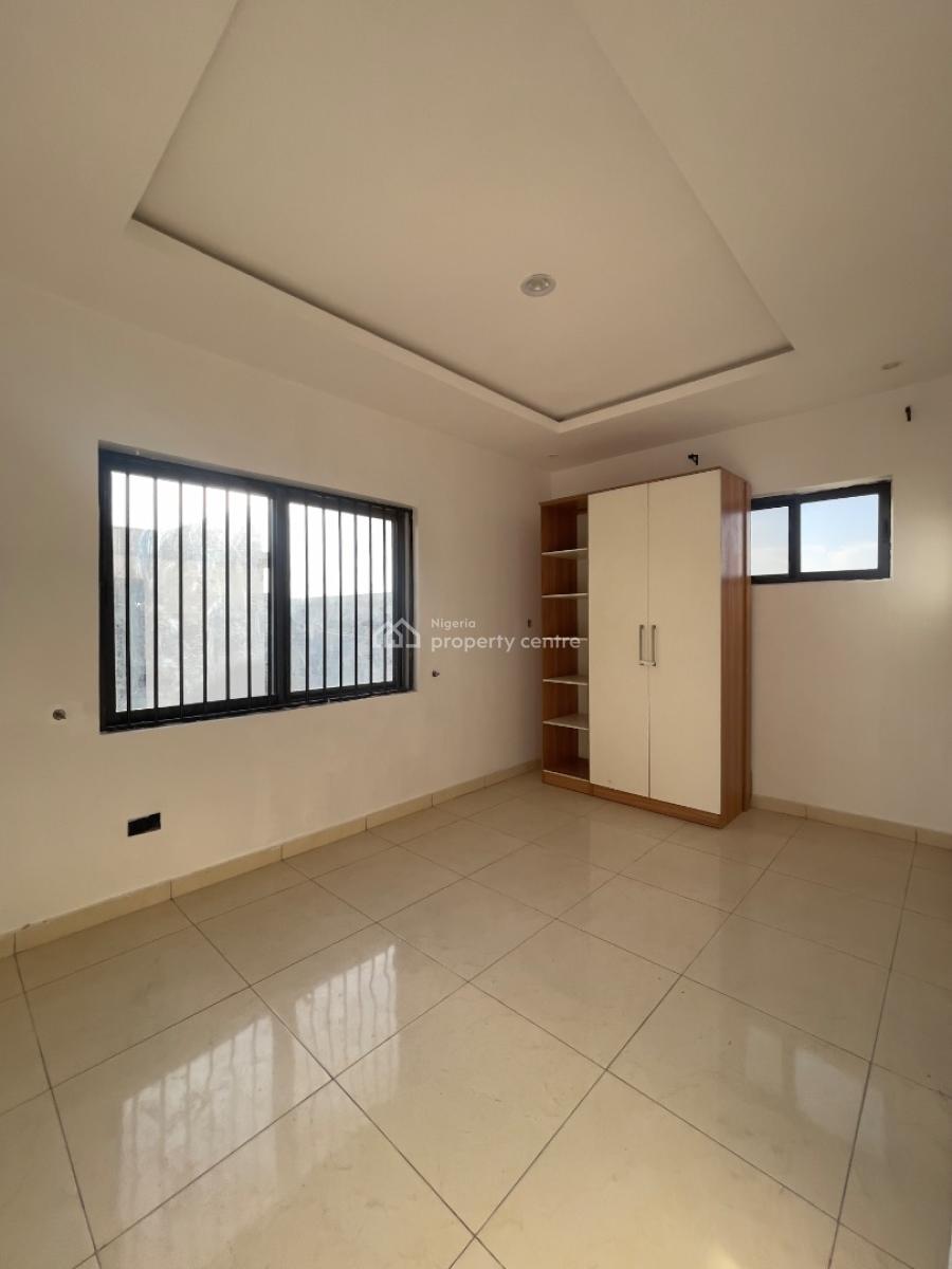 Nicely Built 3bedroom Flat with Bq Upstairs, Ikate Elegushi Lekki Lagos, Ikate, Lekki, Lagos, Flat / Apartment for Rent