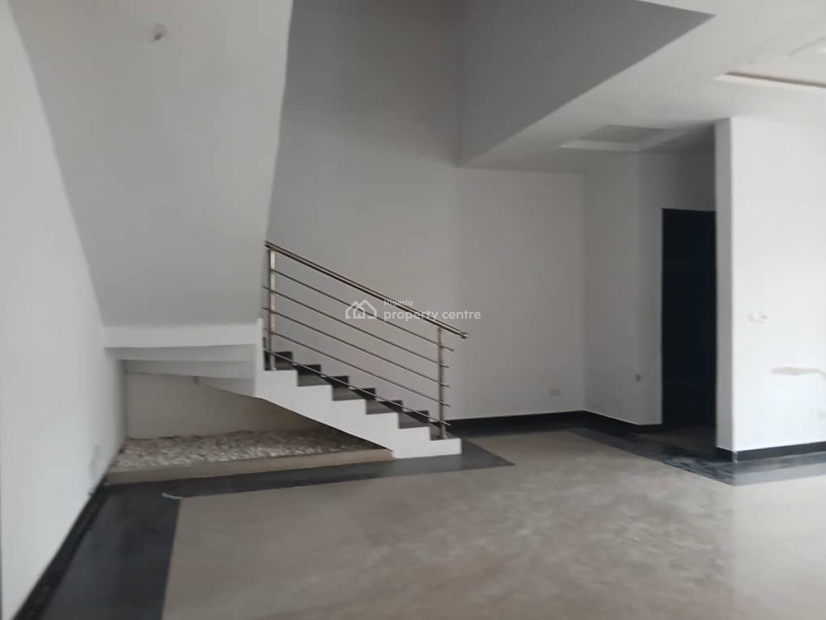 4 Bedroom Terrace with a Bq, Shoprite Road Osapa Lekki Lagos, Osapa, Lekki, Lagos, Terraced Duplex for Rent