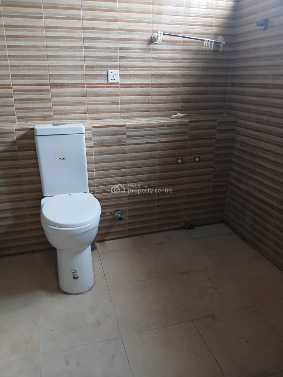 4 Bedroom Terrace with a Bq, Shoprite Road Osapa Lekki Lagos, Osapa, Lekki, Lagos, Terraced Duplex for Rent