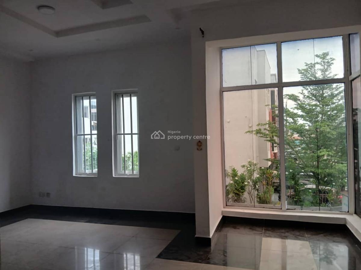 4 Bedroom Terrace with a Bq, Shoprite Road Osapa Lekki Lagos, Osapa, Lekki, Lagos, Terraced Duplex for Rent
