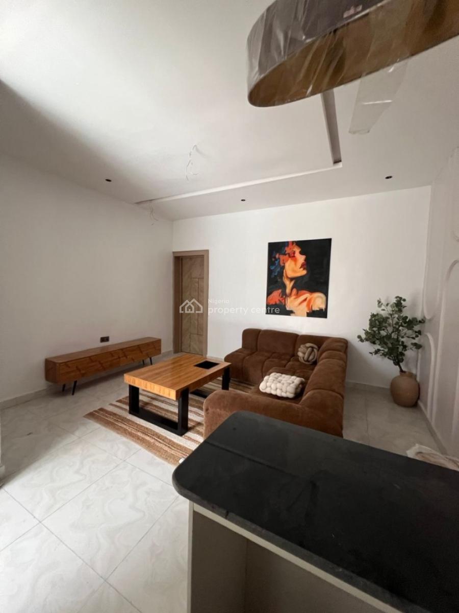 Luxurious Studio and One Bedroom Apartment Lease, Obanikoro, Shomolu, Lagos, House for Sale