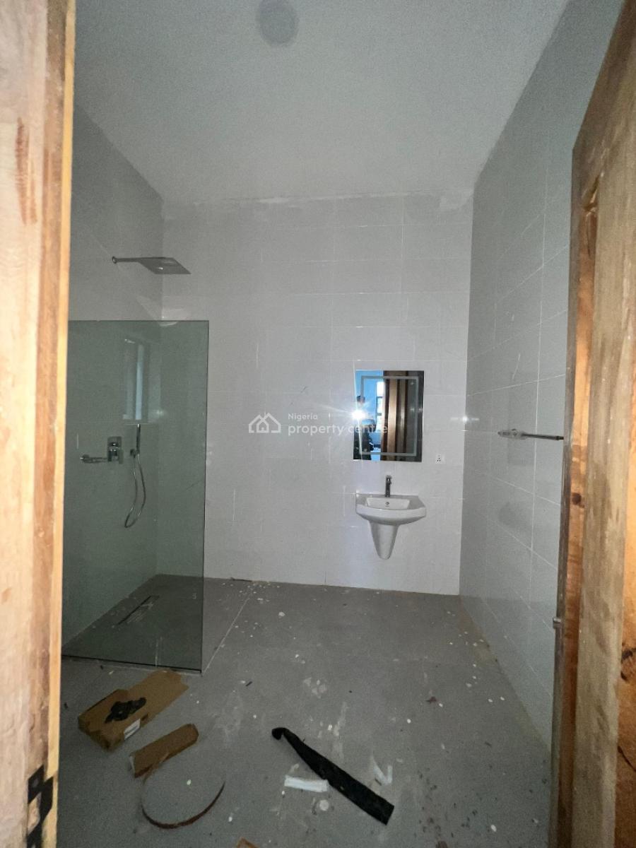 Waterfront 5 Bed Duplex with Elevator, Pool, Office & Cinema, Located in an Exclusive Estate, Ikoyi, Lagos, Detached Duplex for Sale