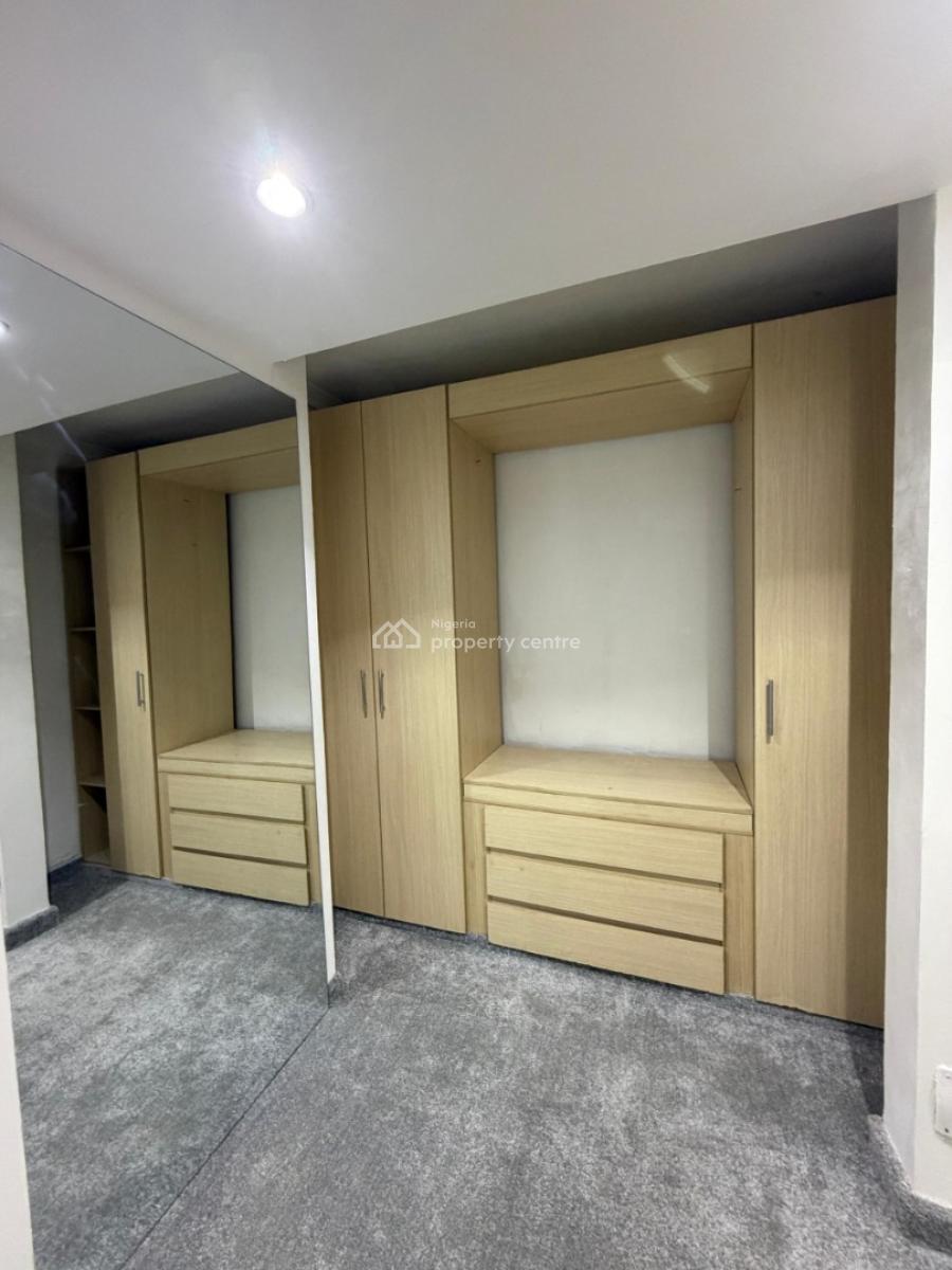 Fully Furnished 1 Bed Apartments (comes with Balcony) Pool, Gym, 2nd Avenue, Ikoyi, Lagos, Mini Flat (room and Parlour) for Rent