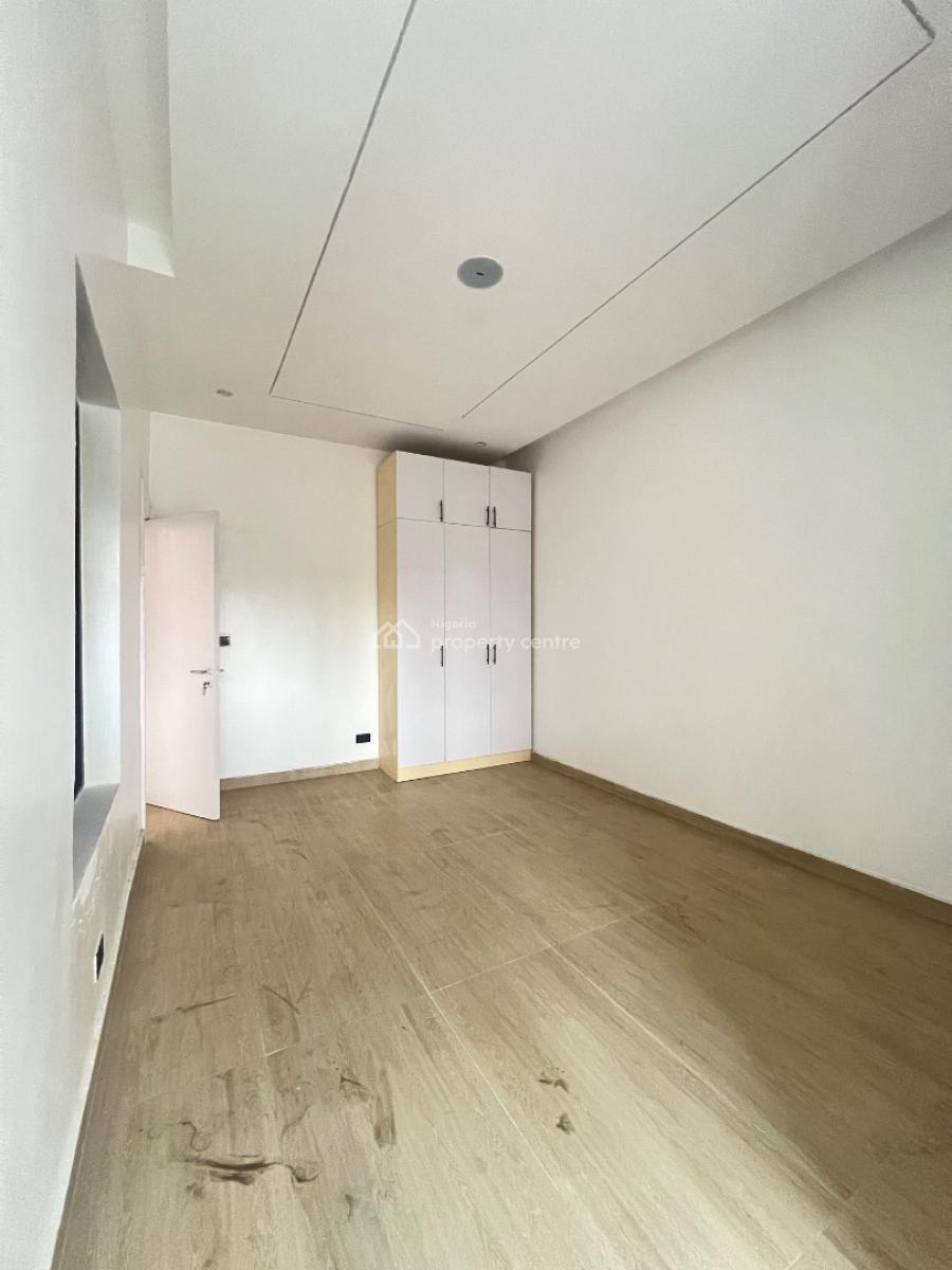 3 Bedroom Apartment with Bq & Elevator in Ikeja Gra, in a Good and Perfect Location Inside Ikeja Gra Lagos, Ikeja Gra, Ikeja, Lagos, Block of Flats for Sale