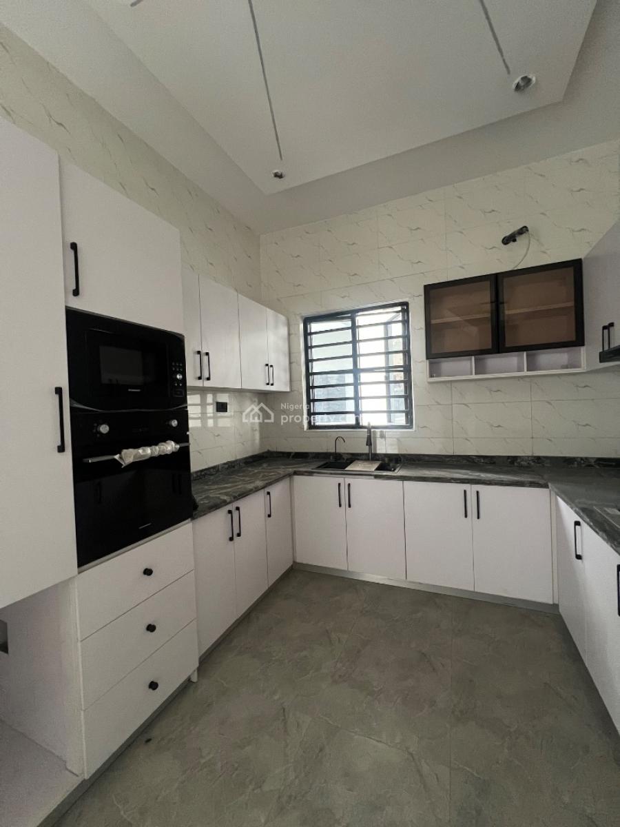 Spacious 5 Bedroom Semi Detached Duplex, Good for Family Living in a Good and Secure Environment, Ikeja Gra, Ikeja, Lagos, Semi-detached Duplex for Sale