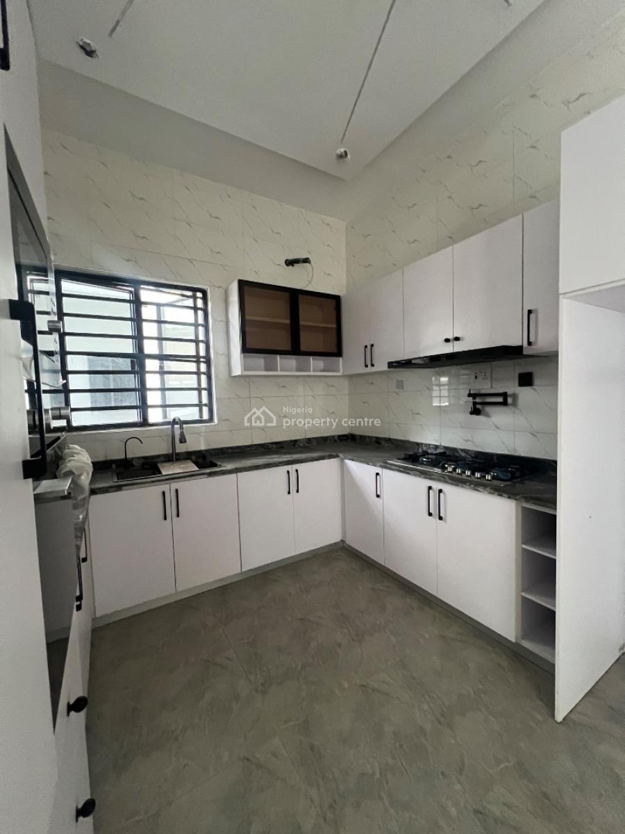 Spacious 5 Bedroom Semi Detached Duplex, Good for Family Living in a Good and Secure Environment, Ikeja Gra, Ikeja, Lagos, Semi-detached Duplex for Sale