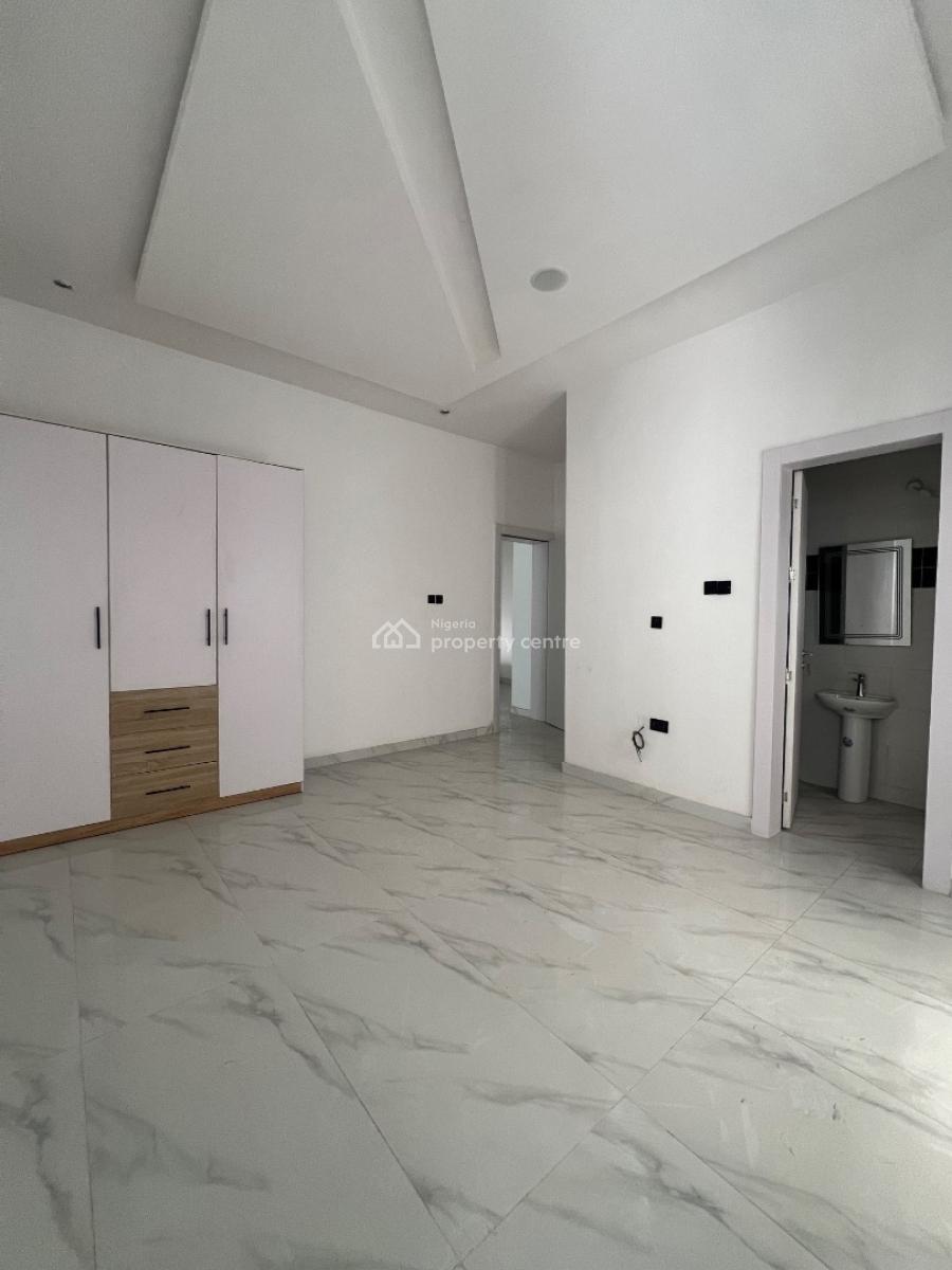 Spacious 5 Bedroom Semi Detached Duplex, Good for Family Living in a Good and Secure Environment, Ikeja Gra, Ikeja, Lagos, Semi-detached Duplex for Sale