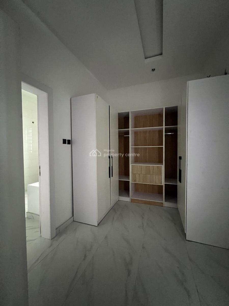 Spacious 5 Bedroom Semi Detached Duplex, Good for Family Living in a Good and Secure Environment, Ikeja Gra, Ikeja, Lagos, Semi-detached Duplex for Sale