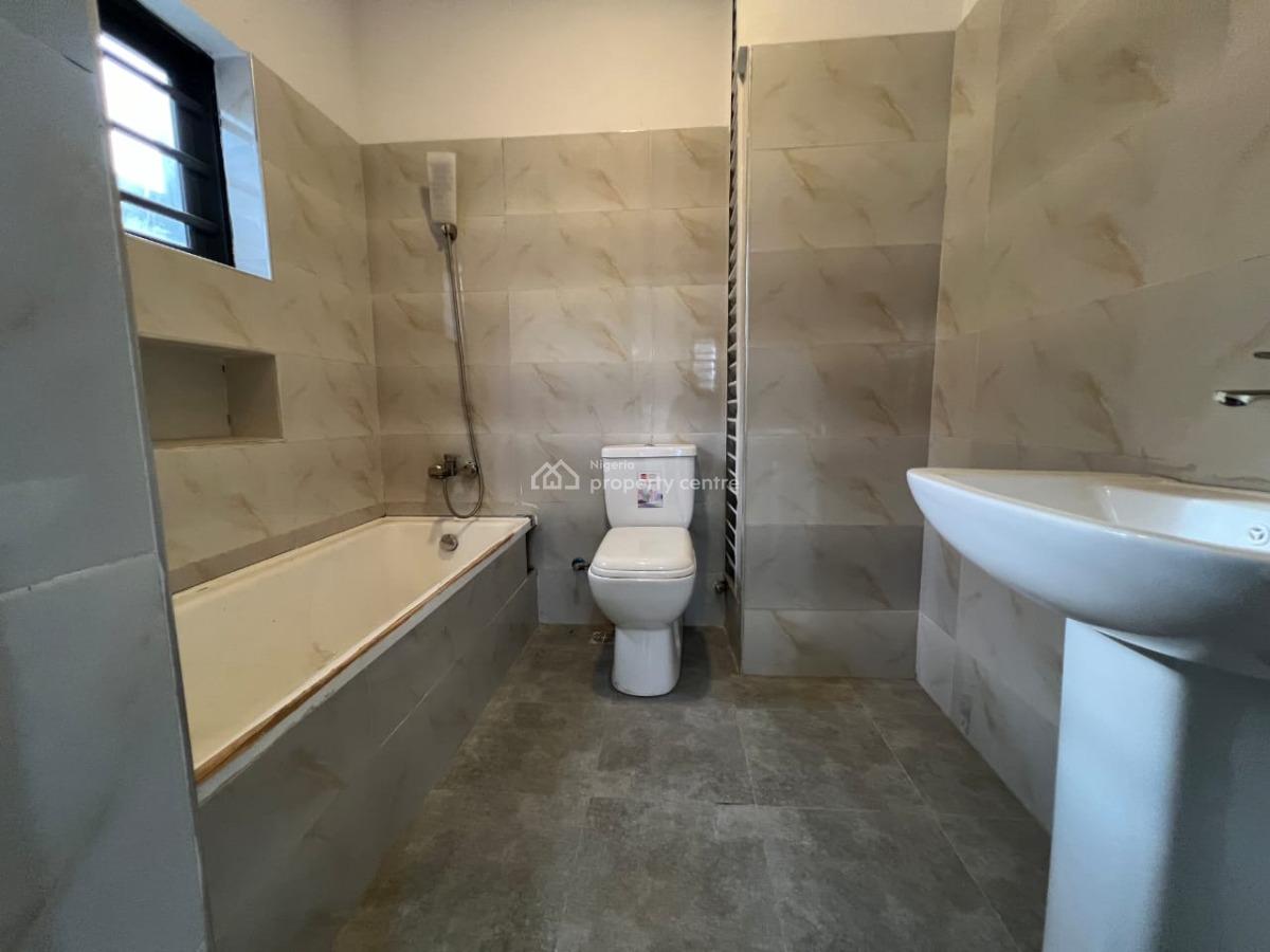 Luxury 3 Bedroom Apartment, Lekki Phase 1, Lekki, Lagos, Flat / Apartment for Sale