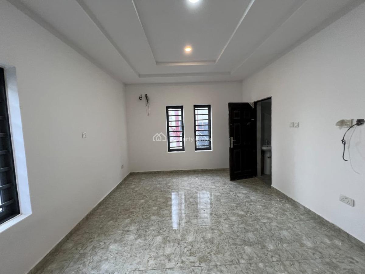 Luxury 3 Bedroom Apartment, Lekki Phase 1, Lekki, Lagos, Flat / Apartment for Sale