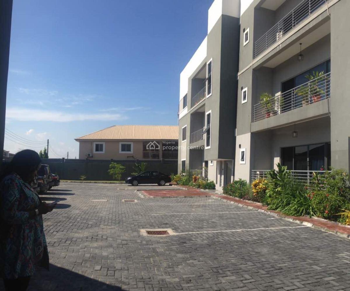Luxury 3 Bedroom Apartment Plus Bq, Madam Cellular Street, Agungi, Lekki Lagos, Lekki, Lagos, Flat / Apartment for Sale