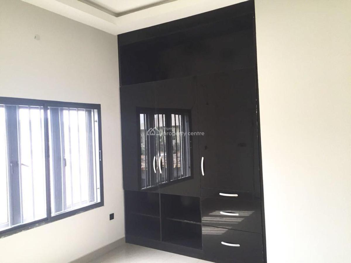 Luxury 3 Bedroom Apartment Plus Bq, Madam Cellular Street, Agungi, Lekki Lagos, Lekki, Lagos, Flat / Apartment for Sale