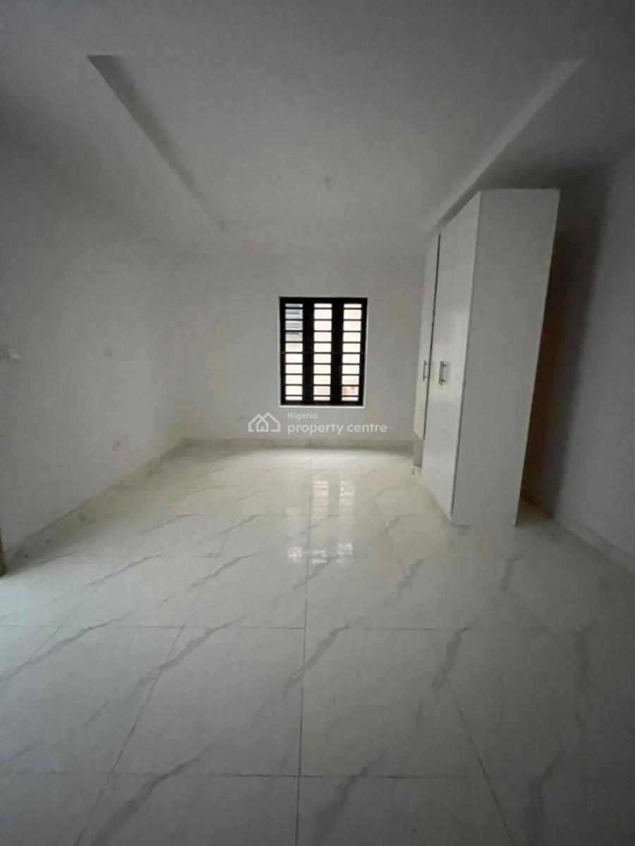 2 Bedroom Apartment, Ologolo Lekki Lagos, Ologolo, Lekki, Lagos, Flat / Apartment for Rent