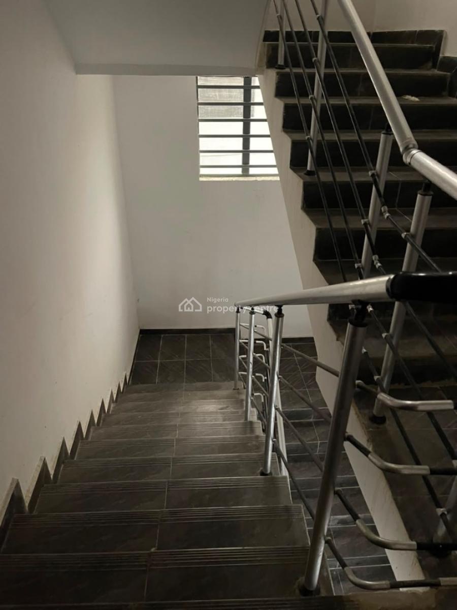 2 Bedroom Apartment, Ologolo Lekki Lagos, Ologolo, Lekki, Lagos, Flat / Apartment for Rent