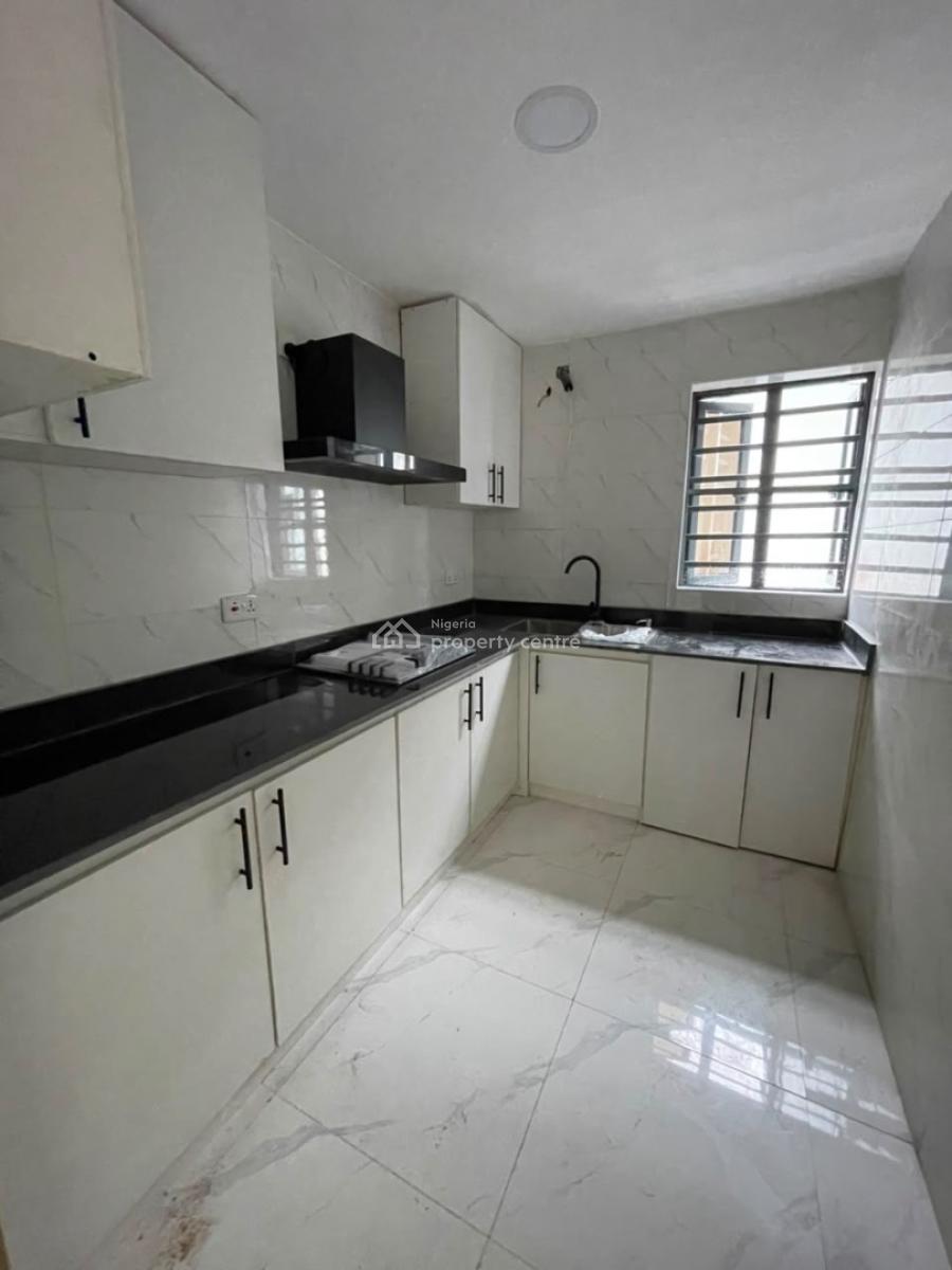 2 Bedroom Apartment, Ologolo Lekki Lagos, Ologolo, Lekki, Lagos, Flat / Apartment for Rent